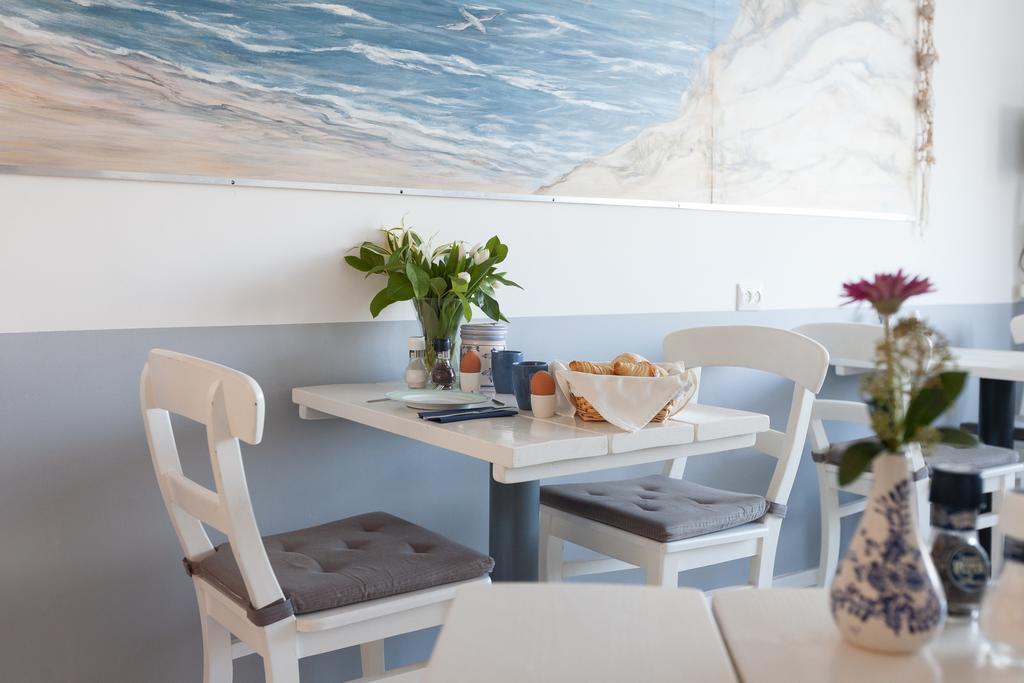 Bed&Breakfast Aan Strand Katwijk aan Zee Esterno foto
